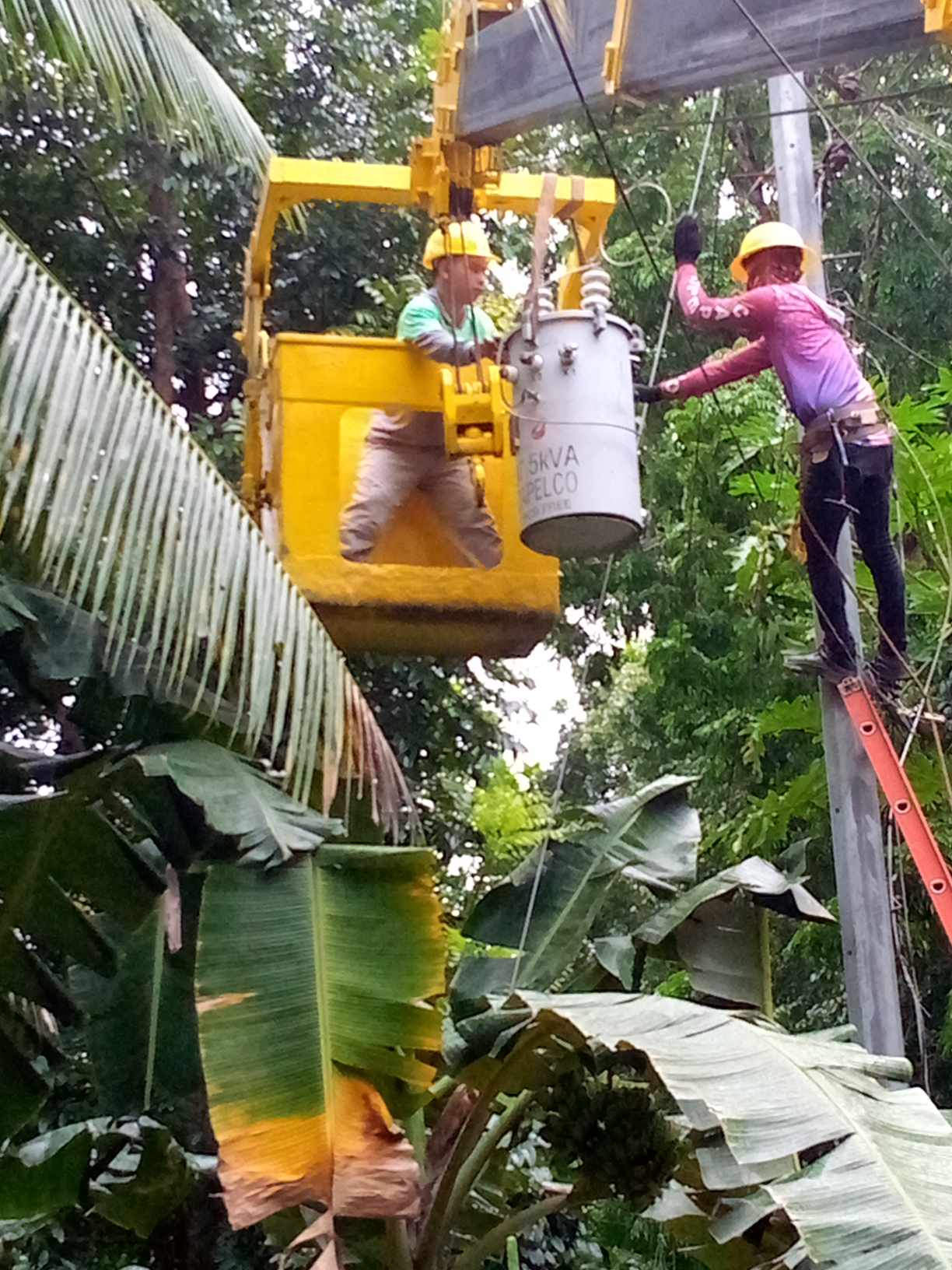 JOINT TEAM ACCOMPLISHMENTS BT 6 AND LINEMEN TRAINEES